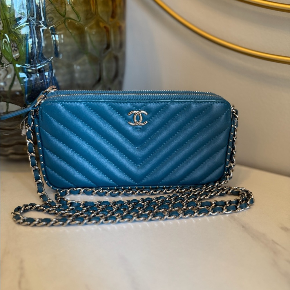 ‼️SOLD‼️CHANEL Teal Chevron Crossbody Bag